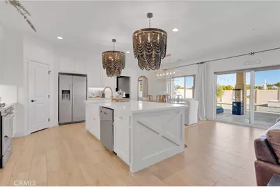 8357 Macron, Oak Hills, CA 92344 - Photo 15