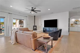 8357 Macron, Oak Hills, CA 92344 - Photo 19