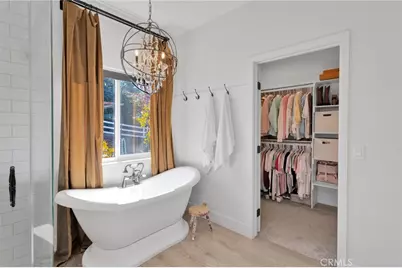 8357 Macron, Oak Hills, CA 92344 - Photo 33