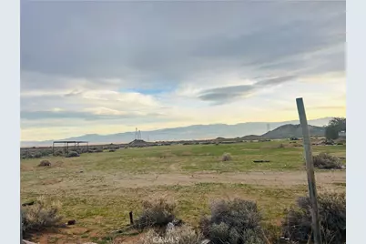 33321 Desert, Lucerne Valley, CA 92356 - Photo 7