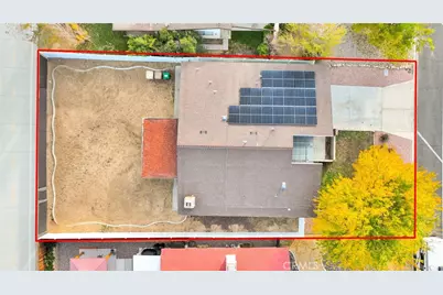 13005 Riverview Drive, Victorville, CA 92395 - Photo 35