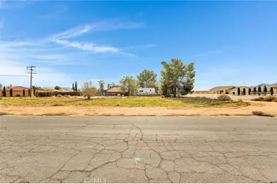 16693 Navajo, Apple Valley, CA 92307 - Photo 1