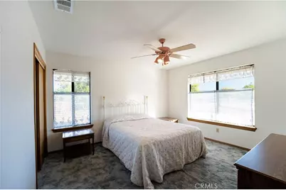 14032 Tioga Street, Oak Hills, CA 92344 - Photo 21