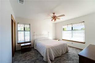 14032 Tioga St, Oak Hills, CA 92344 - Photo 21