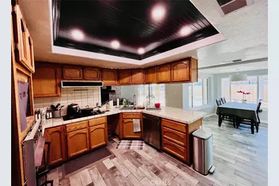 9322 Candlelight Street, Apple Valley, CA 92308 - Photo 15