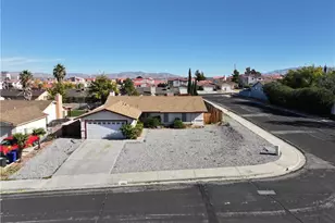 12851 Desert Creek, Victorville, CA 92395 - Photo 35