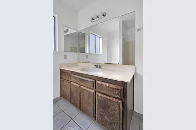 12851 Desert Creek, Victorville, CA 92395 - Photo 19