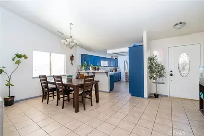 18146 Orange, Hesperia, CA 92345 - Photo 13