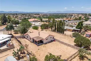 18146 Orange, Hesperia, CA 92345 - Photo 37