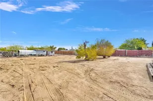 11121 Oakwood, Hesperia, CA 92345 - Photo 21