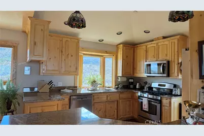 275 Canyon, Pinon Hills, CA 92371 - Photo 19