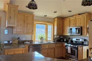 275 Canyon, Pinon Hills, CA 92371 - Photo 19