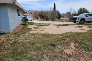 11175 Tyee Rd, Apple Valley, CA 92308 - Photo 13