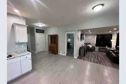 20240 Juniper, Apple Valley, CA 92308 - Photo 13