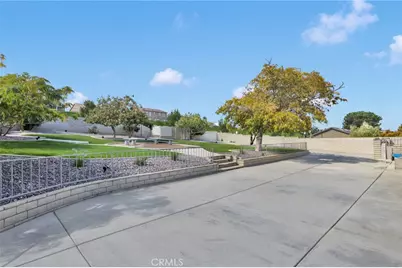 12606 Autumn Leaves Avenue, Victorville, CA 92395 - Photo 69