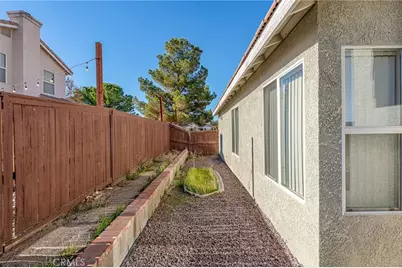 12709 Gaines, Victorville, CA 92392 - Photo 13