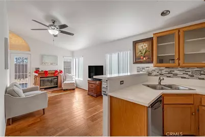 12709 Gaines, Victorville, CA 92392 - Photo 5