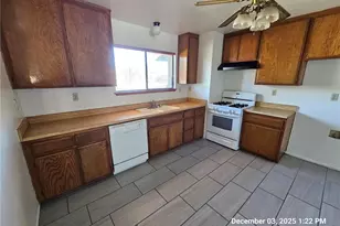 18891 Rock Springs Rd, Hesperia, CA 92345 - Photo 11