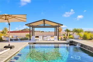 9817 Silver Palm, Oak Hills, CA 92344 - Photo 55