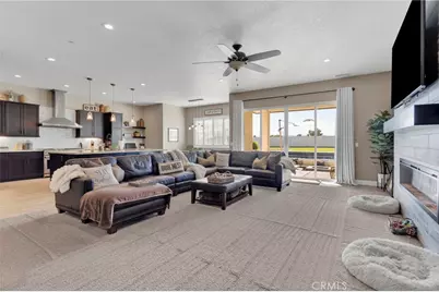 9817 Silver Palm, Oak Hills, CA 92344 - Photo 5