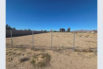43070 Duntroon, Newberry Springs, CA 92365 - Photo 11
