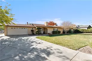 16395 Mission, Hesperia, CA 92345 - Photo 3