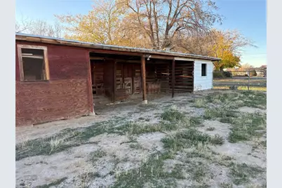 17843 Linden, Hesperia, CA 92345 - Photo 9