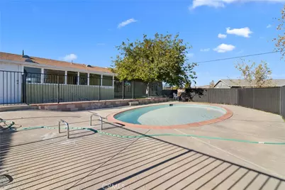 16463 Villa Drive, Victorville, CA 92395 - Photo 27