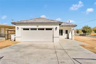 16150 Smoke Tree, Hesperia, CA 92345 - Photo 3