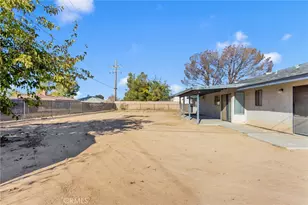 13910 Rincon, Apple Valley, CA 92307 - Photo 25