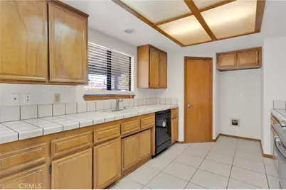 13910 Rincon, Apple Valley, CA 92307 - Photo 11