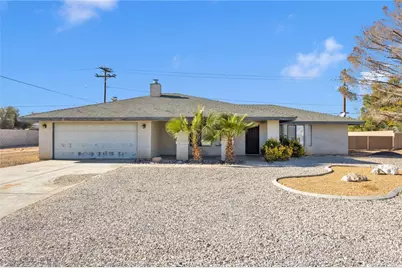 13910 Rincon, Apple Valley, CA 92307 - Photo 1