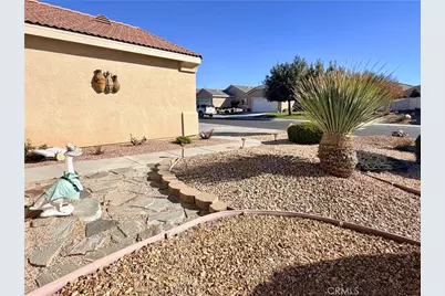 19422 Royal Oaks, Apple Valley, CA 92308 - Photo 29