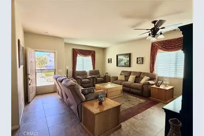 19422 Royal Oaks, Apple Valley, CA 92308 - Photo 5