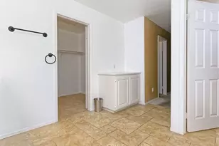 12380 Domingo, Victorville, CA 92392 - Photo 35