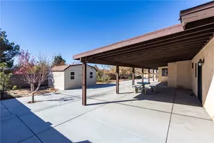 14076 Wawona Rd, Apple Valley, CA 92307 - Photo 33