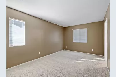 13802 Goldfinch Court, Victorville, CA 92394 - Photo 31