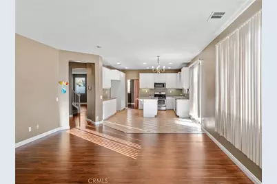 13802 Goldfinch Court, Victorville, CA 92394 - Photo 11