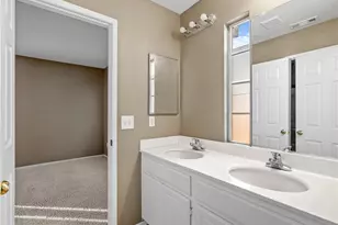 13802 Goldfinch Ct, Victorville, CA 92394 - Photo 29