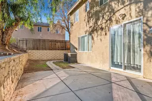 13802 Goldfinch Ct, Victorville, CA 92394 - Photo 41