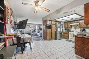 18126 Fairburn, Hesperia, CA 92345 - Photo 11