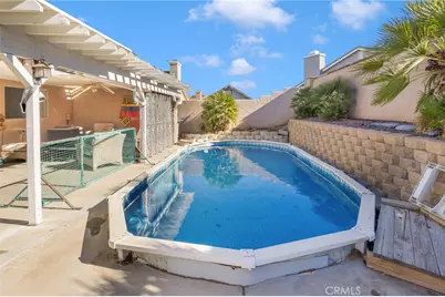 14405 Cedar, Hesperia, CA 92344 - Photo 3