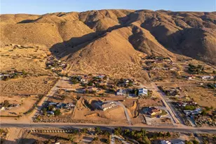 23053 Roundup Way, Apple Valley, CA 92308 - Photo 39