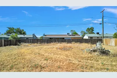 9424 Walpole Avenue, California City, CA 93505 - Photo 7