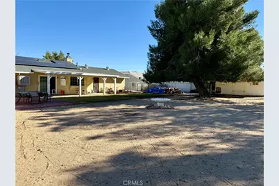 14372 Woodland Drive, Victorville, CA 92395 - Photo 21