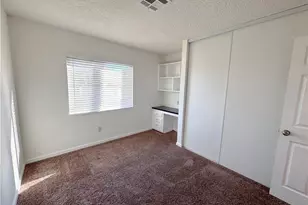 27474 Travertine, Barstow, CA 92311 - Photo 15