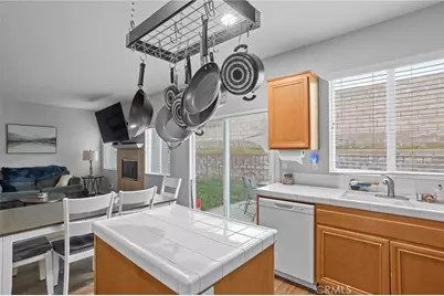 28388 Kara Street, Murrieta, CA 92563 - Photo 13