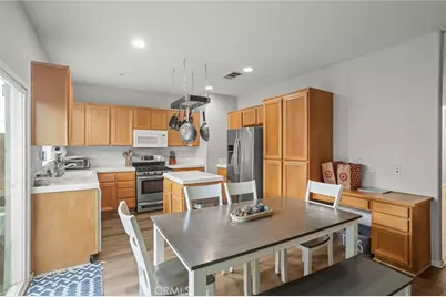 28388 Kara Street, Murrieta, CA 92563 - Photo 11