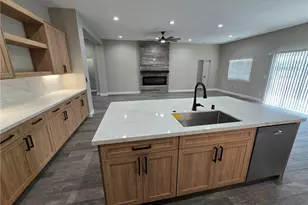 20401 Tonawanda Rd, Apple Valley, CA 92307 - Photo 5