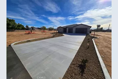 20401 Tonawanda Road, Apple Valley, CA 92307 - Photo 29